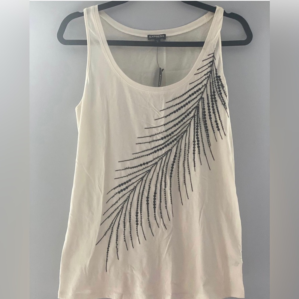 🚨BRAND NEW! Express Detailed Tank Top!